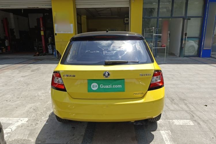 Used Skoda Fabia 2015 1.6L Automatic Sport Edition Rear