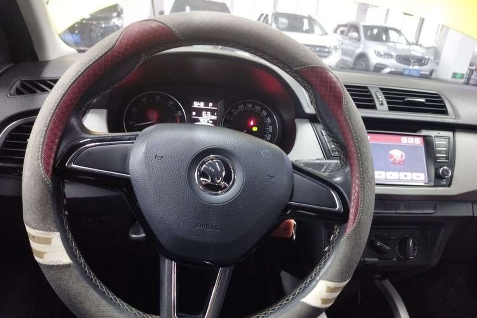 Used Skoda Fabia 2015 1.6L Automatic Sport Edition Steering Wheel