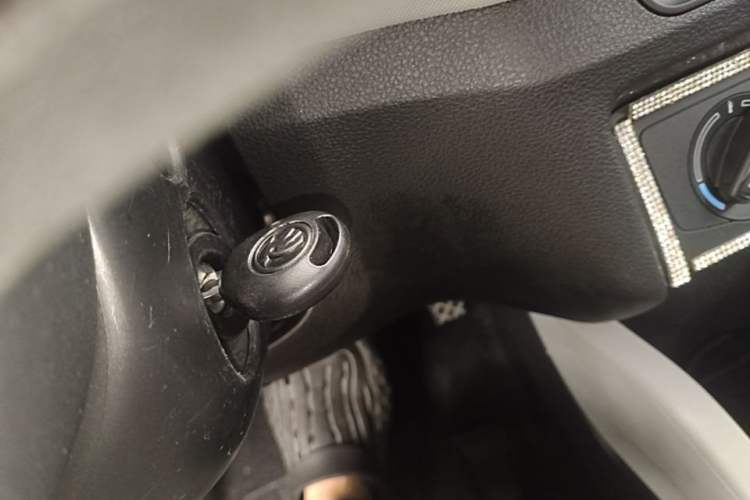 Used Skoda Fabia 2015 1.6L Automatic Chuanxing Edition Vehicle Key