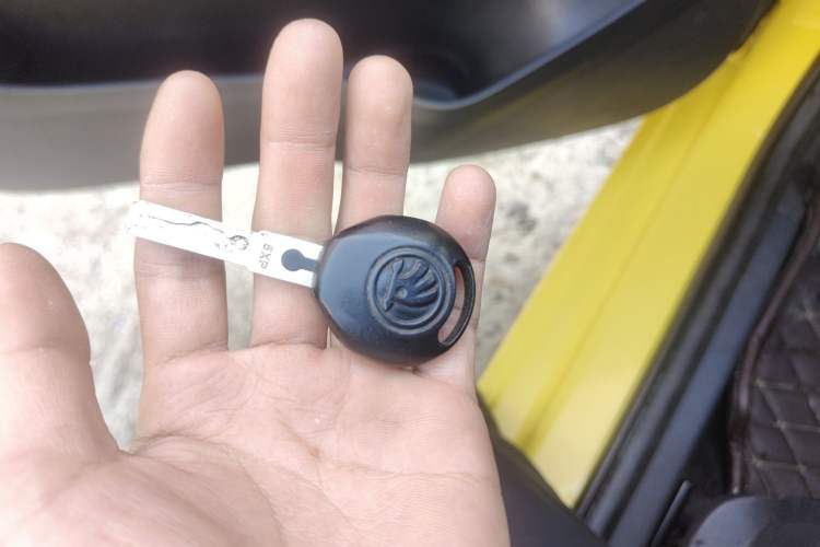 Used Skoda Fabia 2015 1.6L Automatic Sport Edition Vehicle Key