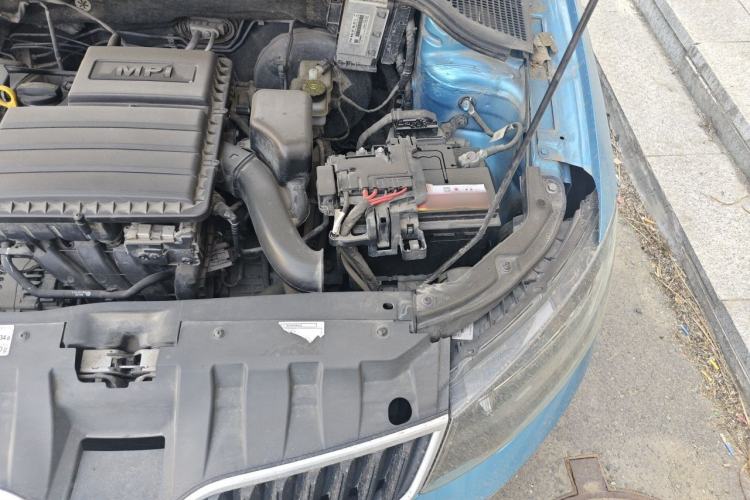 Used Skoda Fabia 2016 1.4L Automatic Car Enjoy Edition Engine Bay Left