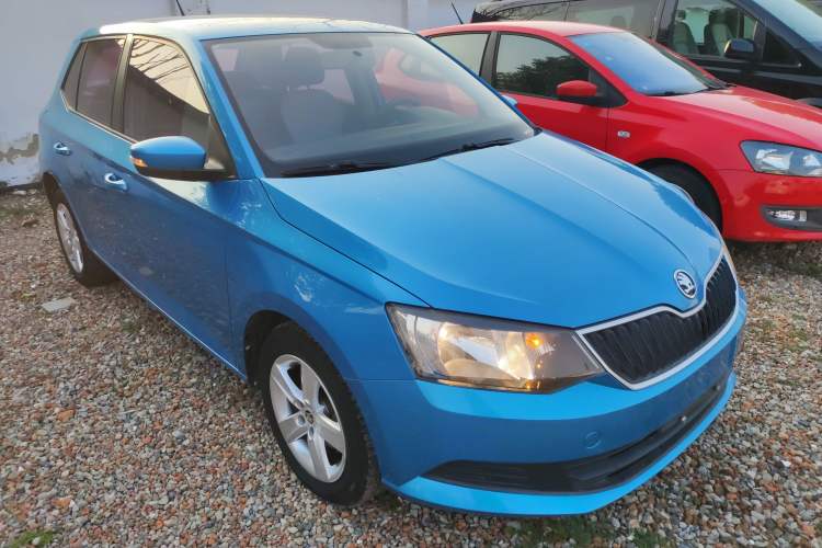 Used Skoda Fabia 2016 1.4L Automatic Car Enjoy Edition Exterior 1