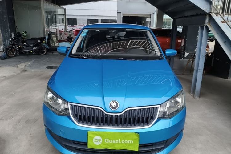 Used Skoda Fabia 2016 1.4L Automatic Car Enjoy Edition Front
