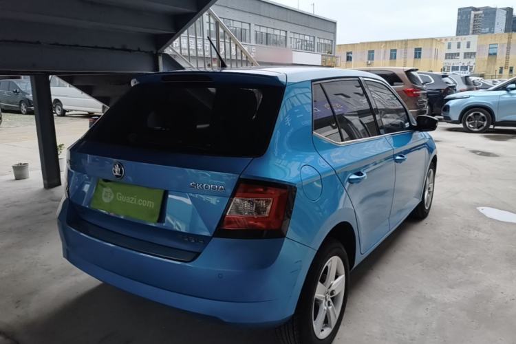 Used Skoda Fabia 2016 1.4L Automatic Car Enjoy Edition Rear Right 45 Deg