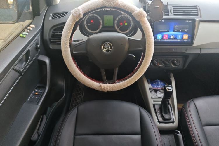 Used Skoda Fabia 2016 1.4L Automatic Car Enjoy Edition Steering Wheel