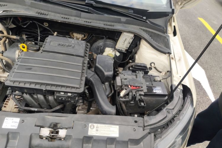 Used Skoda Fabia 2016 1.4L Automatic Car Enjoy Edition Engine Bay Left