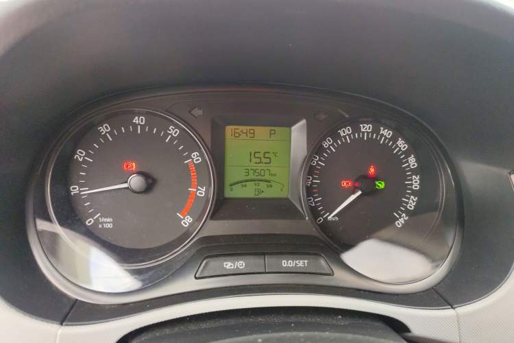 Used Skoda Fabia 2016 1.4L Automatic Car Enjoy Edition Instrument Cluster