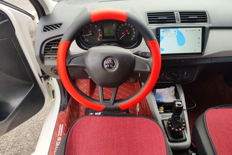 Used Skoda Fabia 2016 1.4L Automatic Car Enjoy Edition Steering Wheel