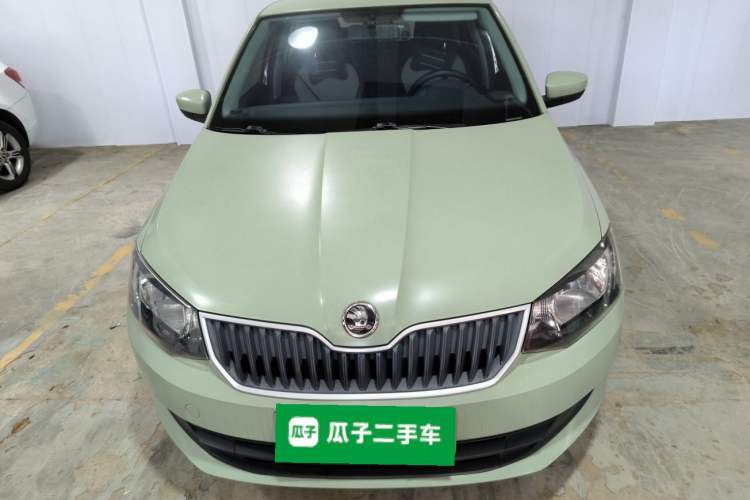 Used Skoda Fabia 2016 1.4L Automatic Car Enjoy Edition Exterior 1