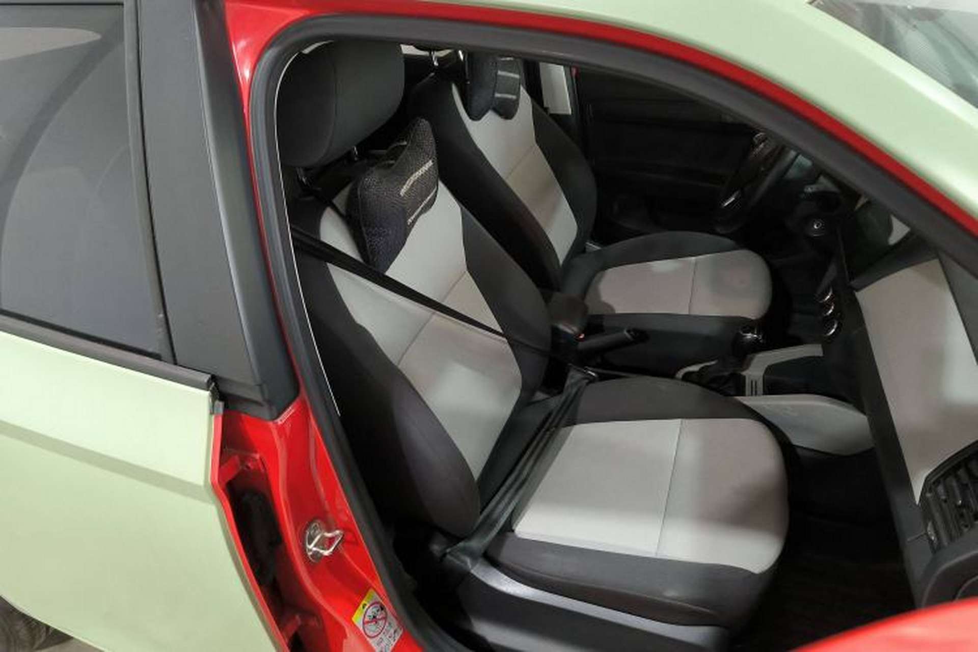 Used Skoda Fabia 2016 1.4L Automatic Car Enjoy Edition Right Front Seat