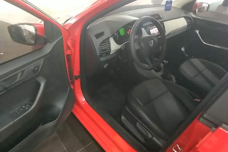 Used Skoda Fabia 2016 1.4L Automatic Car Enjoy Edition Driver Seat