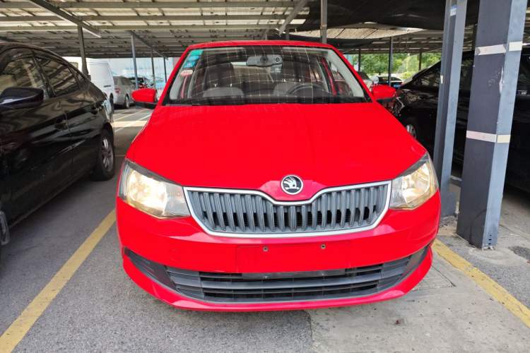 Used Skoda Fabia 2016 1.4L Automatic Car Enjoy Edition Front