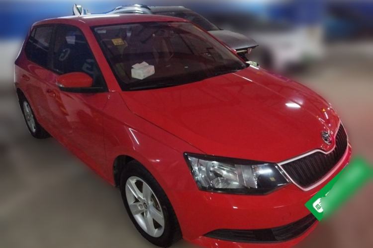 Used Skoda Fabia 2016 1.4L Automatic Car Enjoy Edition Front Right 45 Deg