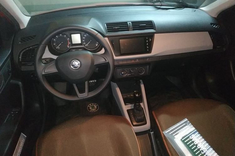 Used Skoda Fabia 2016 1.4L Automatic Car Enjoy Edition Interior 2
