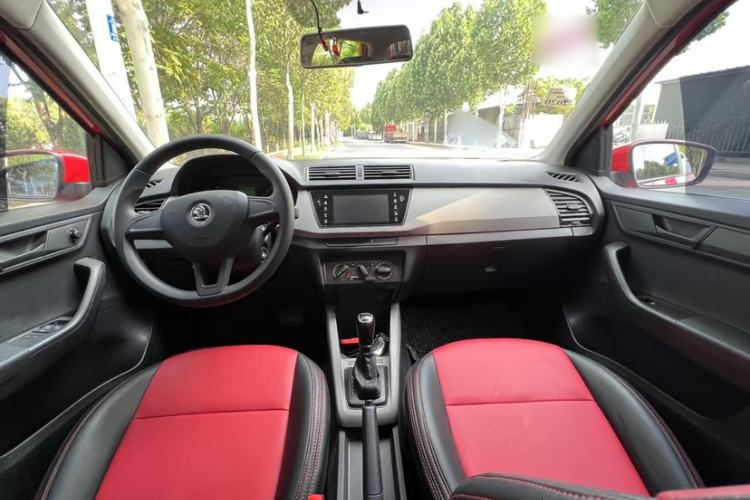 Used Skoda Fabia 2016 1.4L Automatic Car Enjoy Edition Interior 3