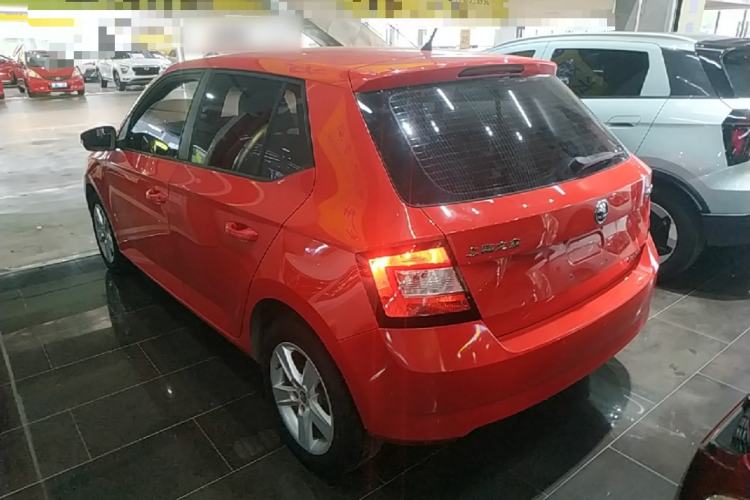 Used Skoda Fabia 2016 1.4L Automatic Car Enjoy Edition Rear Left 45 Deg