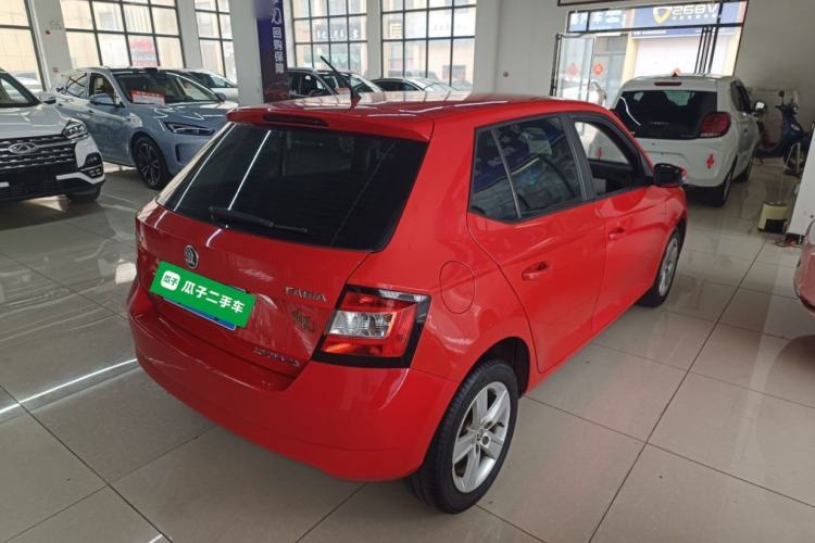 Used Skoda Fabia 2016 1.4L Automatic Car Enjoy Edition Rear Right 45 Deg