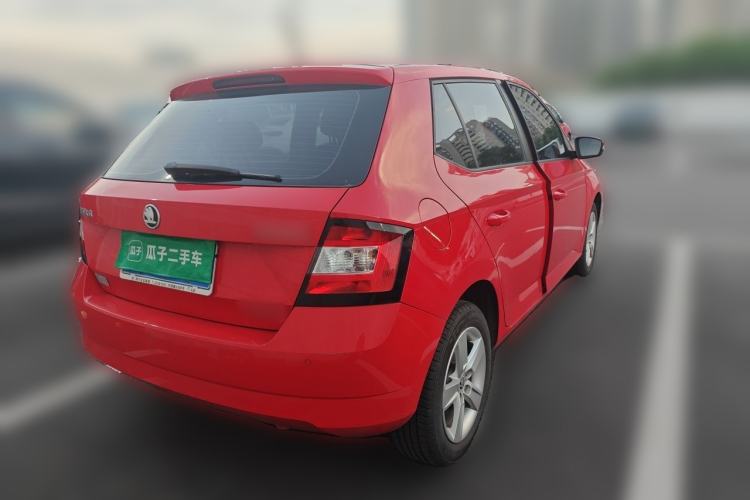 Used Skoda Fabia 2016 1.4L Automatic Car Enjoy Edition Rear Right 45 Deg