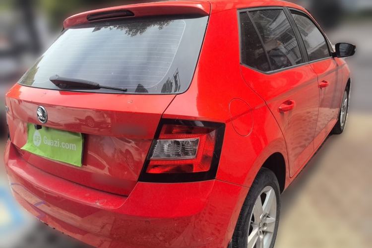 Used Skoda Fabia 2016 1.4L Automatic Car Enjoy Edition Rear Right 45 Deg