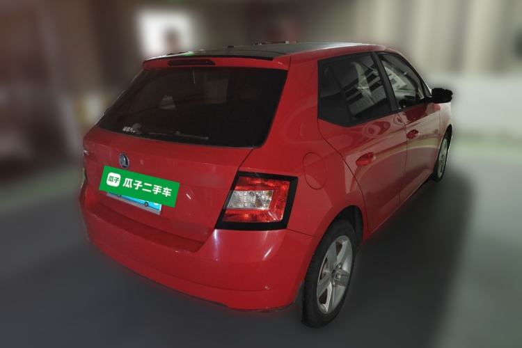 Used Skoda Fabia 2016 1.4L Automatic Car Enjoy Edition Rear Right 45 Deg