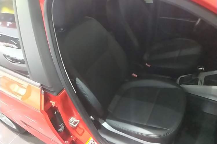 Used Skoda Fabia 2016 1.4L Automatic Car Enjoy Edition Right Front Seat