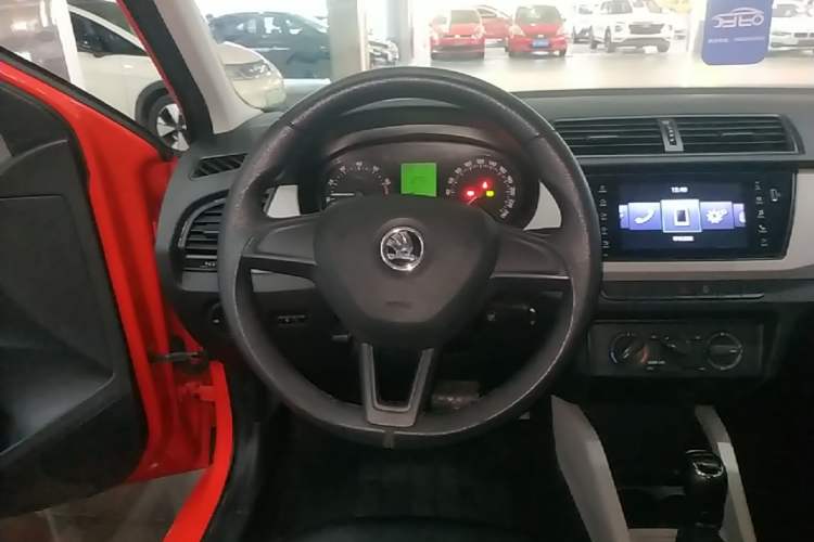Used Skoda Fabia 2016 1.4L Automatic Car Enjoy Edition Steering Wheel