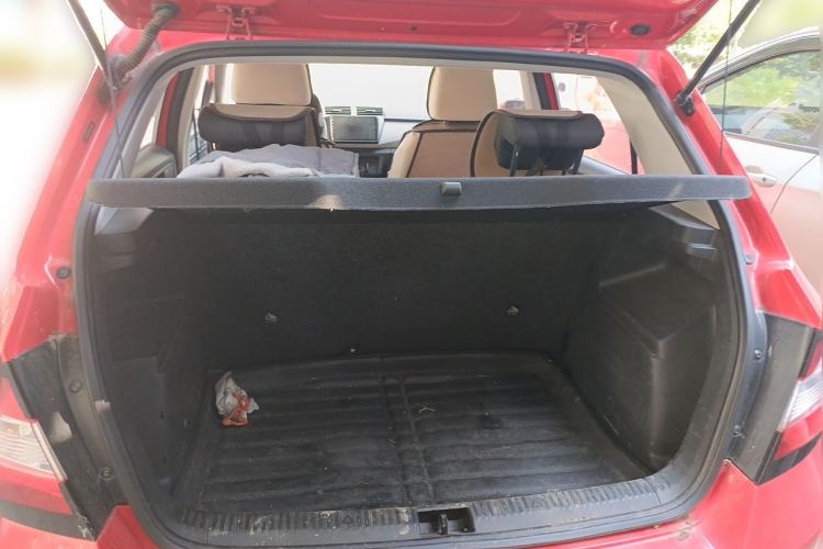 Used Skoda Fabia 2016 1.4L Automatic Car Enjoy Edition Trunk