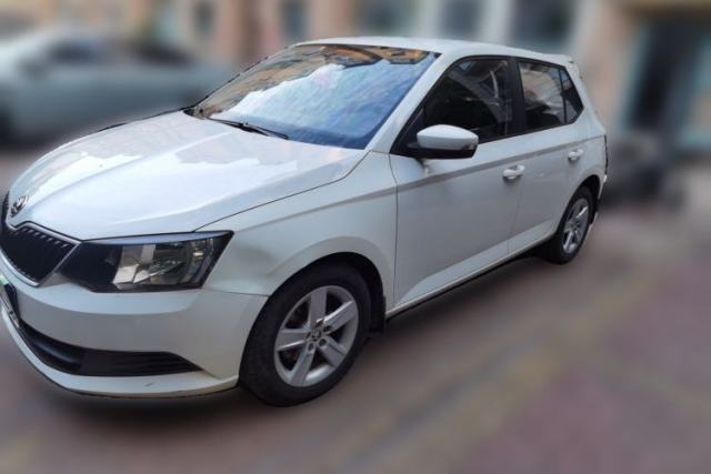 Used Skoda Fabia 2016 1.4L Automatic Car Enjoy Edition