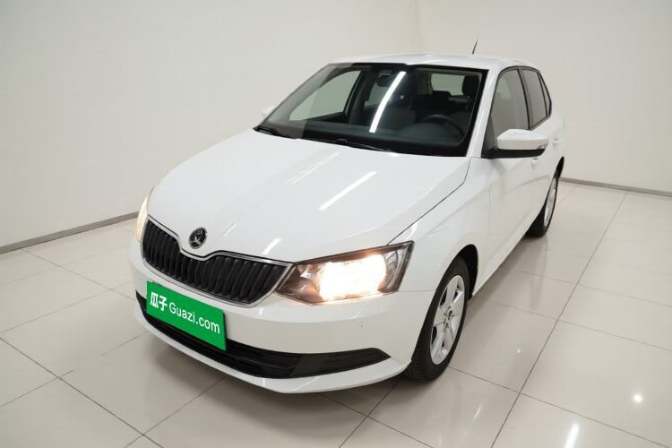 Used Skoda Fabia 2016 1.4L Automatic Car Enjoy Edition Guazi used car, China used car export, Used car for sale, Used cars, Cheapest cars for sale