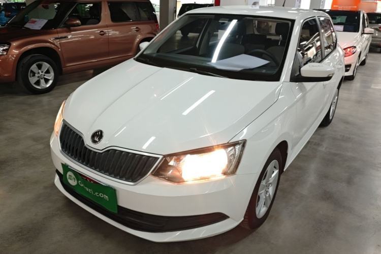 Used Skoda Fabia 2016 1.4L Automatic Car Enjoy Edition Guazi used car, China used car export, Used car for sale, Used cars, Cheapest cars for sale