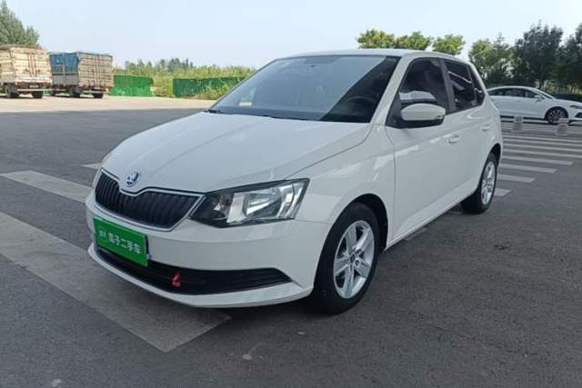 Used Skoda Fabia 2016 1.4L Automatic Car Enjoy Edition
