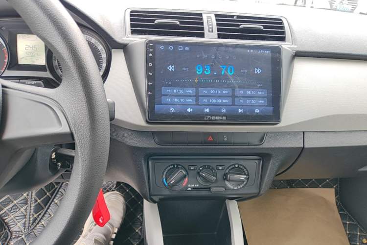 Used Skoda Fabia 2016 1.4L Automatic Car Enjoy Edition Audio And AC Panel
