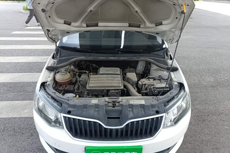 Used Skoda Fabia 2016 1.4L Automatic Car Enjoy Edition Engine Bay
