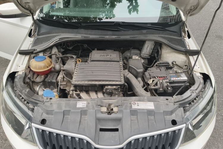 Used Skoda Fabia 2016 1.4L Automatic Car Enjoy Edition Engine Bay