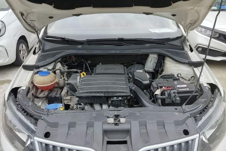 Used Skoda Fabia 2016 1.4L Automatic Car Enjoy Edition Engine Bay