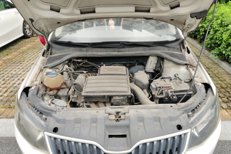 Used Skoda Fabia 2016 1.4L Automatic Car Enjoy Edition Engine Bay