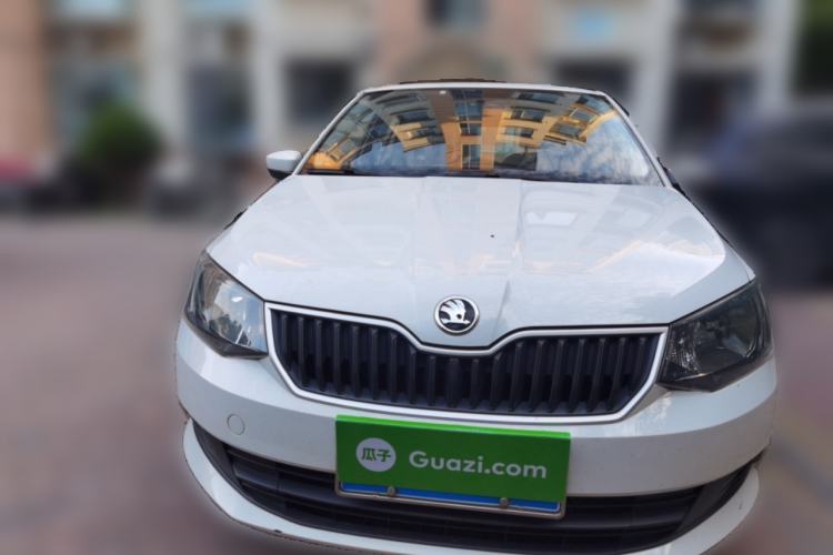 Used Skoda Fabia 2016 1.4L Automatic Car Enjoy Edition Exterior 1