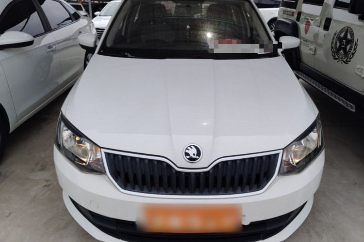 Used Skoda Fabia 2016 1.4L Automatic Car Enjoy Edition Front