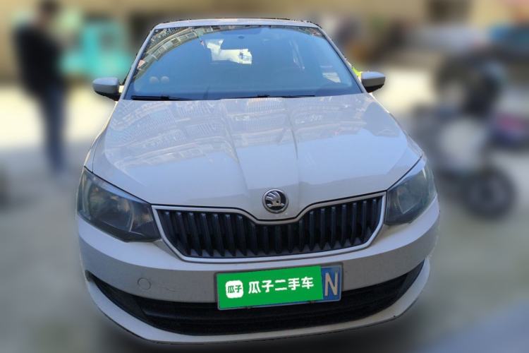 Used Skoda Fabia 2016 1.4L Automatic Car Enjoy Edition Front