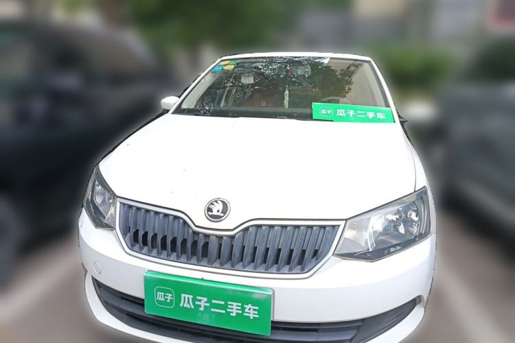 Used Skoda Fabia 2016 1.4L Automatic Car Enjoy Edition Front