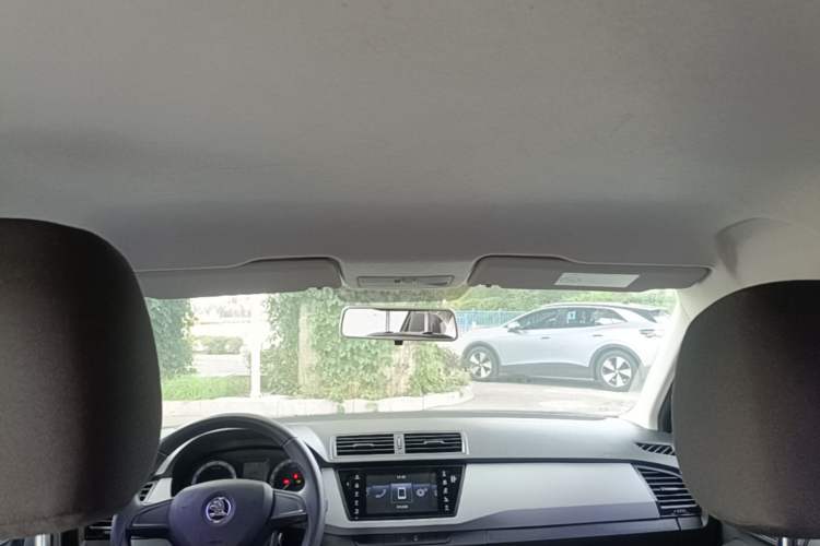 Used Skoda Fabia 2016 1.4L Automatic Car Enjoy Edition Headliner