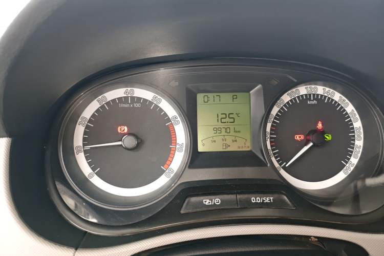 Used Skoda Fabia 2016 1.4L Automatic Car Enjoy Edition Instrument Cluster
