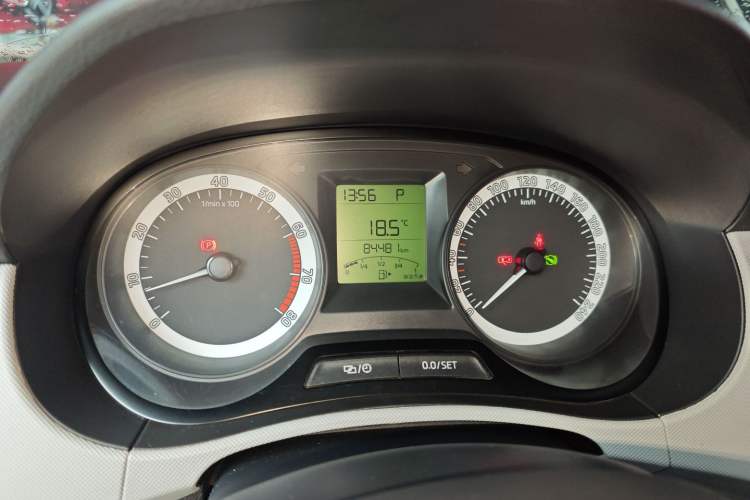 Used Skoda Fabia 2016 1.4L Automatic Car Enjoy Edition Instrument Cluster