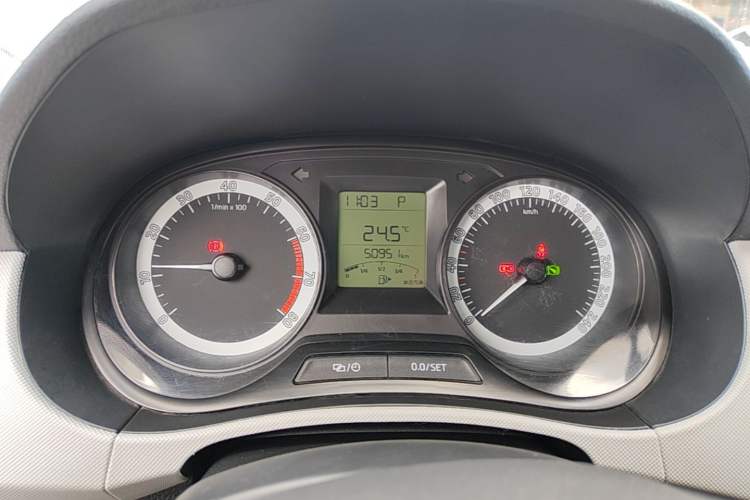 Used Skoda Fabia 2016 1.4L Automatic Car Enjoy Edition Instrument Cluster