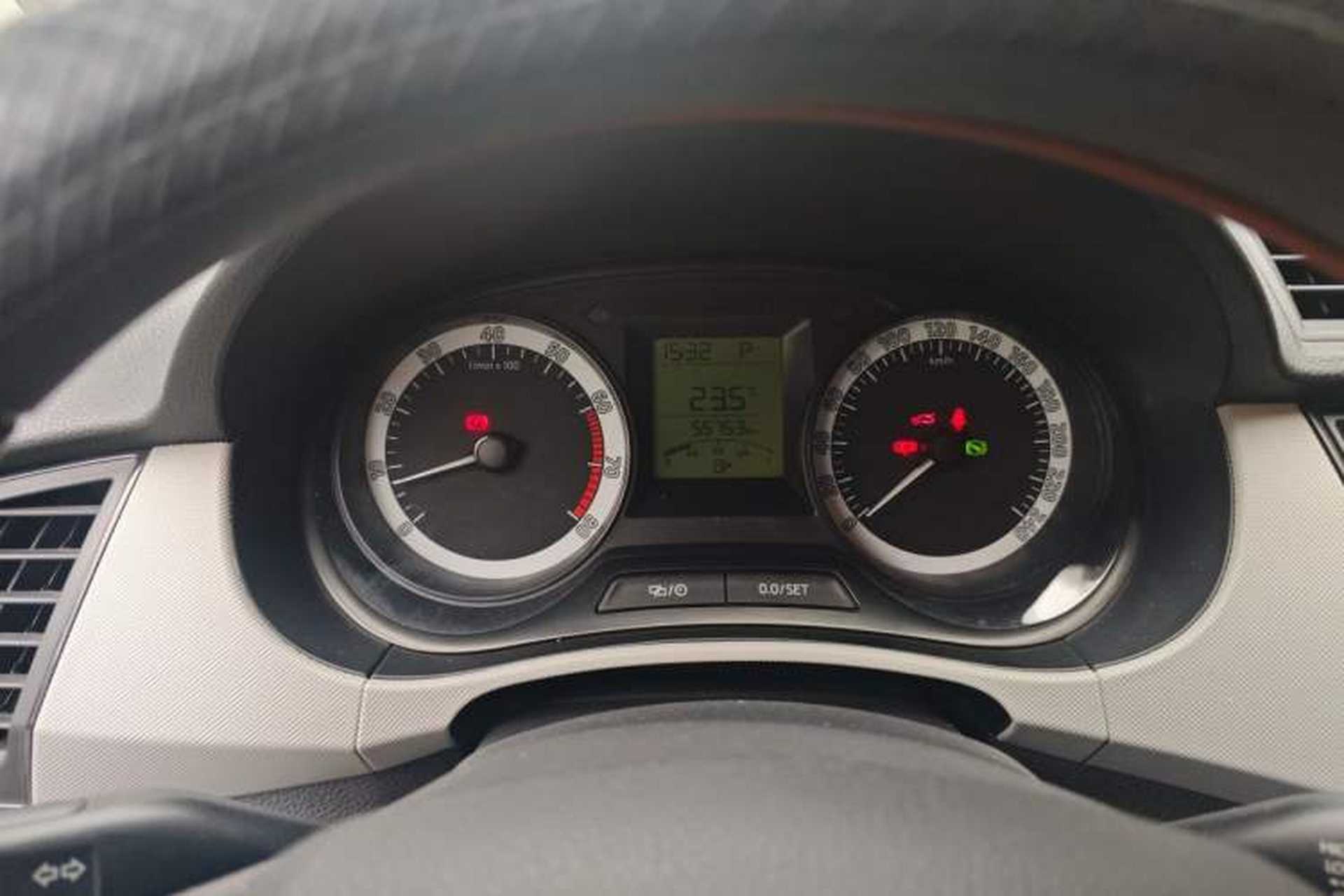 Used Skoda Fabia 2016 1.4L Automatic Car Enjoy Edition Instrument Cluster