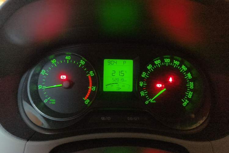 Used Skoda Fabia 2016 1.4L Automatic Car Enjoy Edition Instrument Cluster