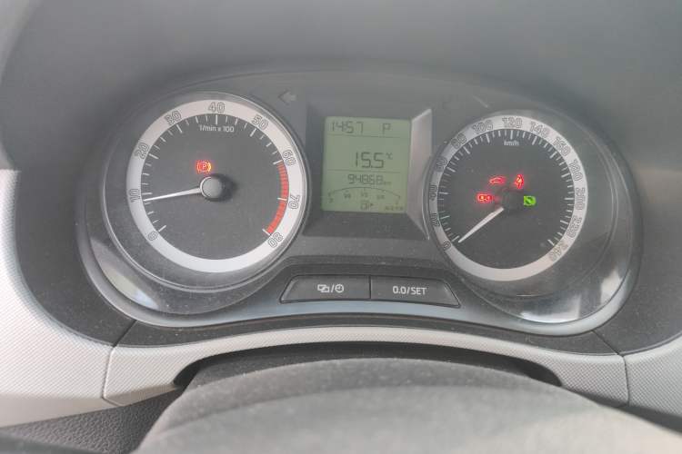 Used Skoda Fabia 2016 1.4L Automatic Car Enjoy Edition Instrument Cluster