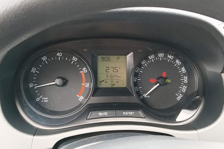 Used Skoda Fabia 2016 1.4L Automatic Car Enjoy Edition Instrument Cluster