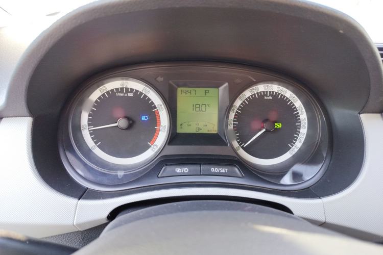 Used Skoda Fabia 2016 1.4L Automatic Car Enjoy Edition Instrument Cluster