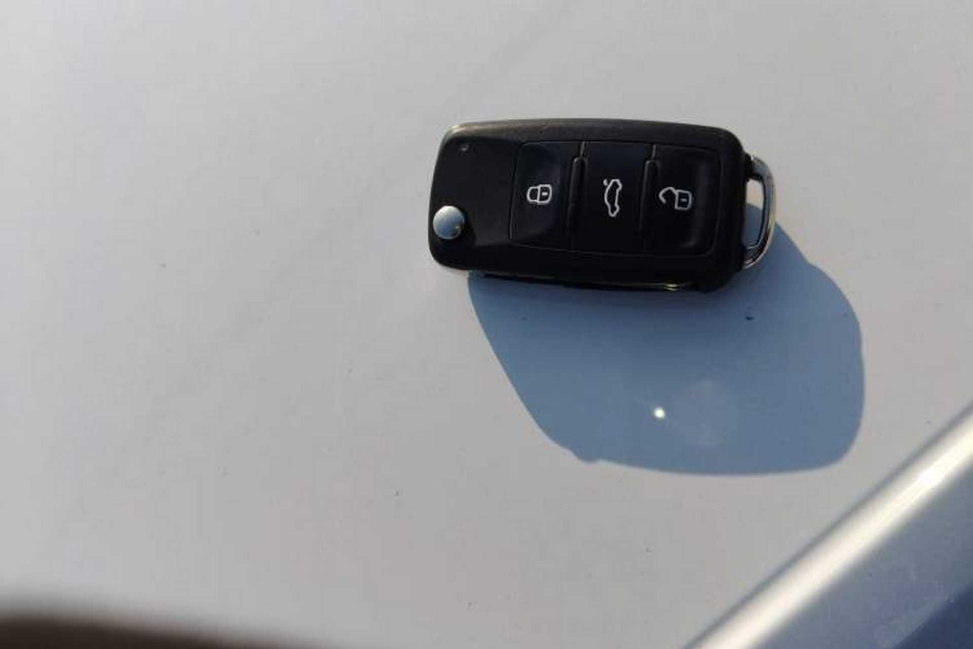 Used Skoda Fabia 2016 1.4L Automatic Car Enjoy Edition Interior 1